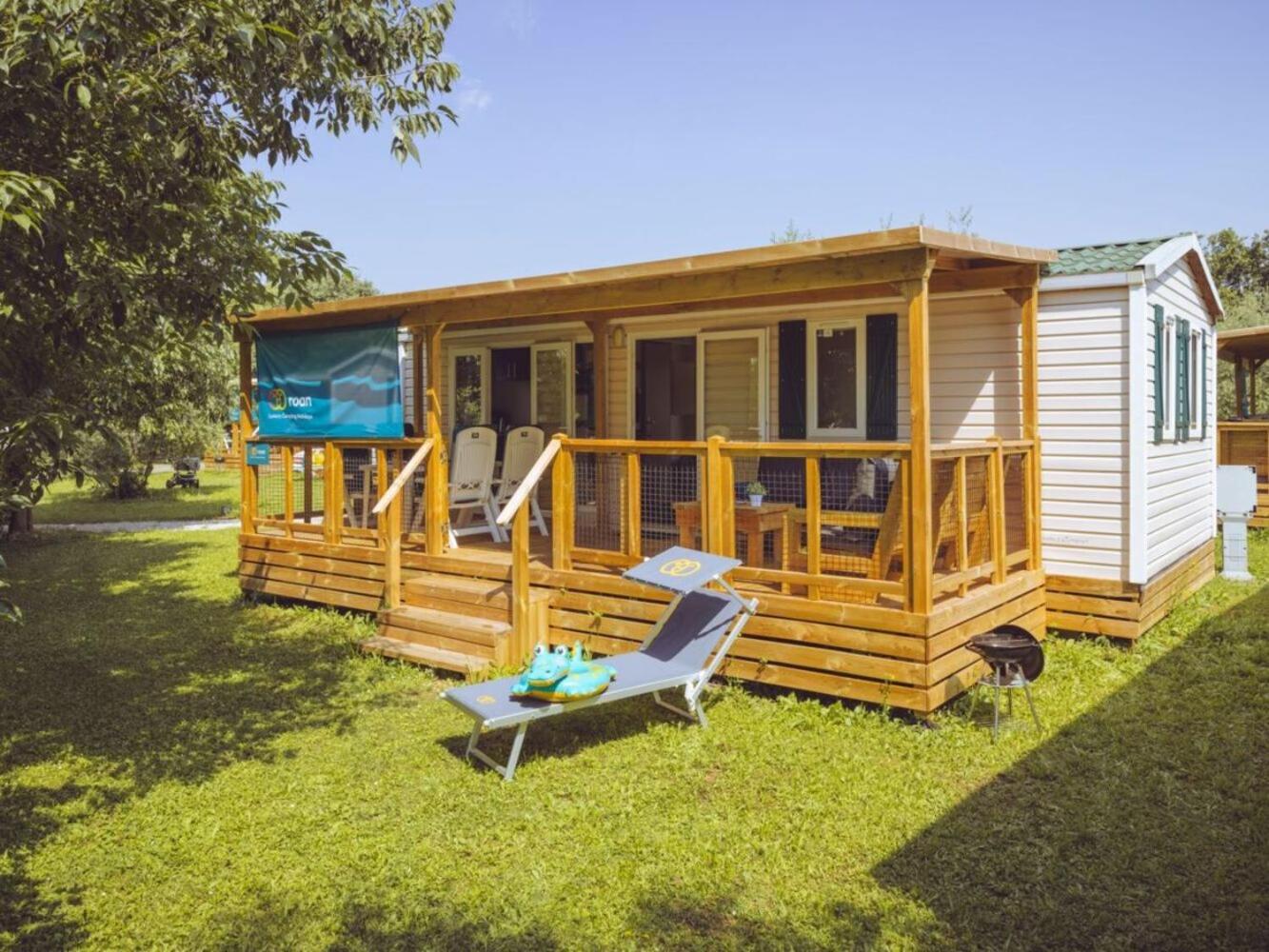 Camping Bi-Village - Roan Valbandon Ruang foto